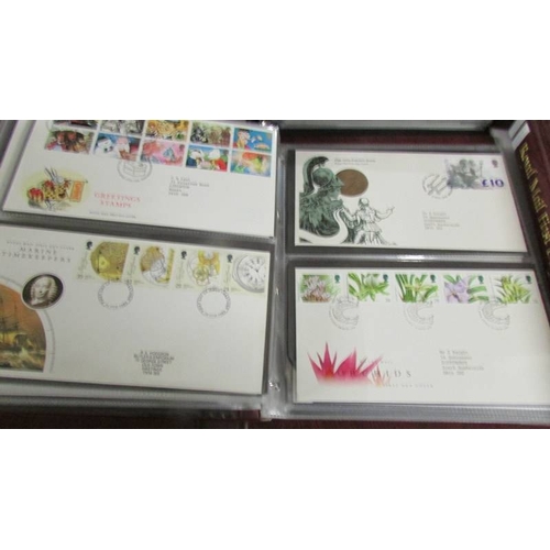 2144 - A large collection of first day covers in 5 albums.