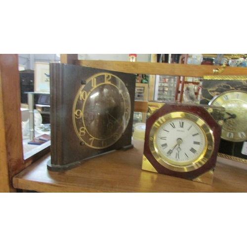 1278 - 2 Smith's mechanical mantel clocks and 2 quartz clocks.