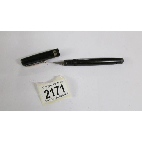 2171 - A Swan Mabie Todd 1060 fountain pen.