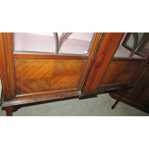 2449 - An Edwardian mahogany inlaid display cabinet.