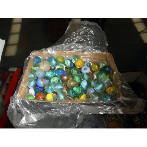 275 - A quantity of misc, including dominoes, marbles, bicycle bell, boomerang etc.