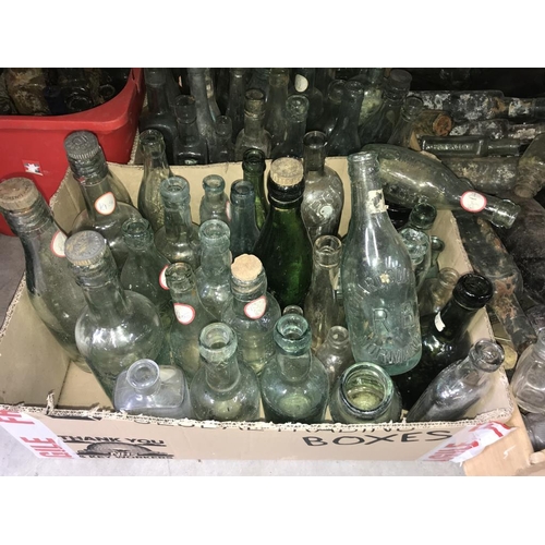 50 - 4 boxes of clean & dirty bottles