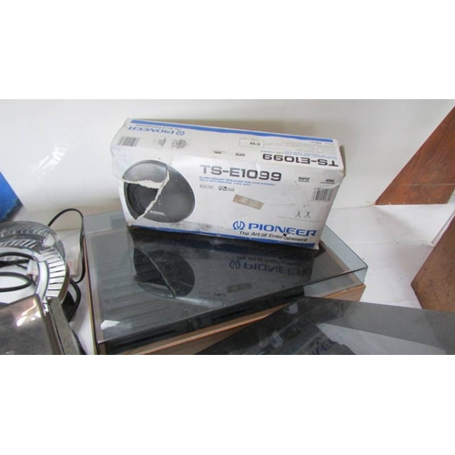 111 - A Dual 1210 turntable, a Bush acoustics turntable and a cassette case. (Collect only)