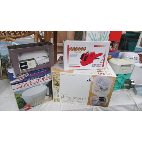 287 - A mixed lot of household items including Lakeland shoe store, mostly boxed. (Collect only)