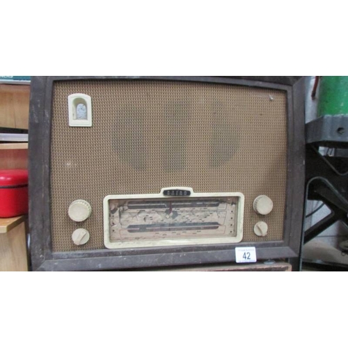 42 - A bakelite valve radio and a wooden cased valve radio, untested. (Collect only)