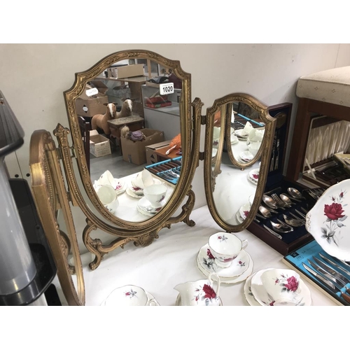 1020 - A Triptych dressing table mirror