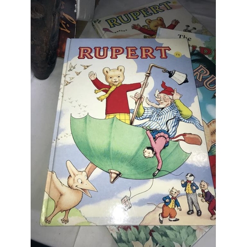 1025 - 7 Rupert annuals