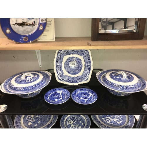 1027 - 2 blue & white Willow ware tureens & plates including Mason's sandwich plate