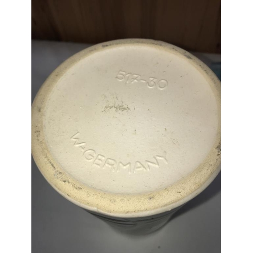 1053 - A West German vase