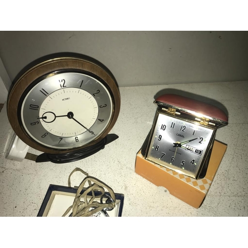 1106 - A Smiths 1/10th pocket watch & metomec clock etc.