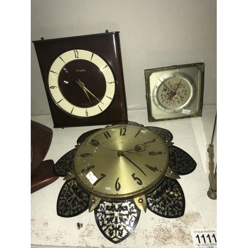 1111 - A selection of vintage/retro clocks including metamec