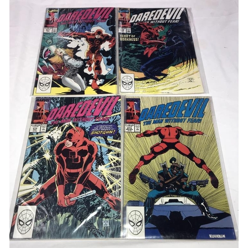 1412 - A collection of Daredevil comics (approximately 27 comics)