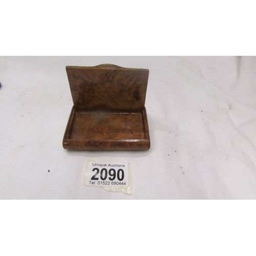 Lot 2090      