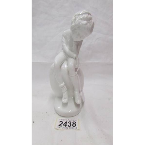 Lot 2438      