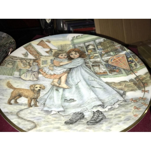 1340 - 6 boxed Royal Worcester N.S.P.C.C. Christmas plates & 4 unboxed. 2 x 1987, 2 x 1988, 2 x 1989, 2 x 1... 