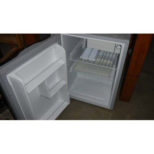 100 - A Logik table top fridge. (collect only)