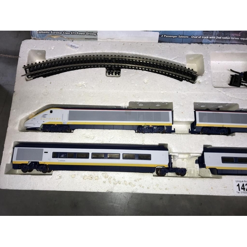 1420 - A Hornby R.816 Eurostar 00 gauge train set, no floor mat or power supply, box A/F