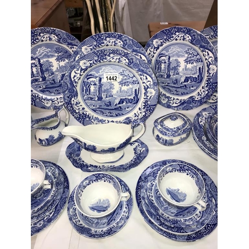 1442 - A Spode Italian design blue & white dinner service