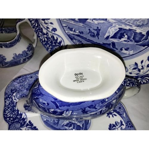 1442 - A Spode Italian design blue & white dinner service