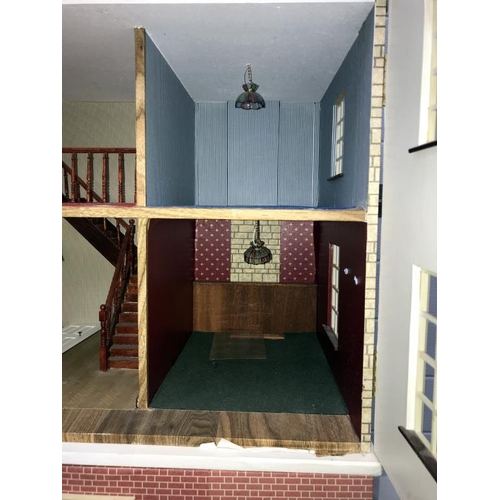 1500 - A large & impressive double fronted Georgian style doll's house - 3 storey mansion with electrical f... 