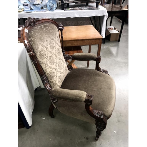 1529 - A Victorian mahogany Grandfather chair