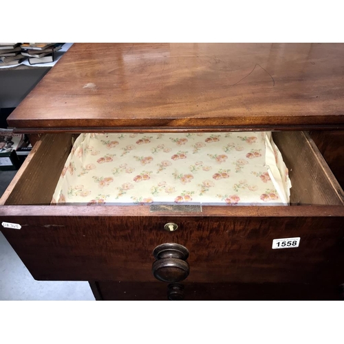 1558 - A Victorian mahogany chest of drawers (110cm x 52cm x 113cm high)