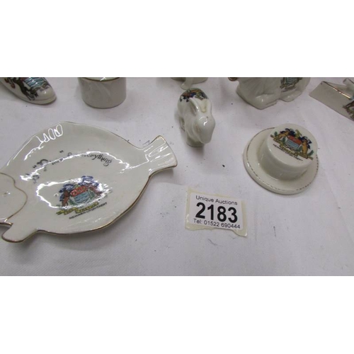 2183 - Approximately 19 pieces of crested china.