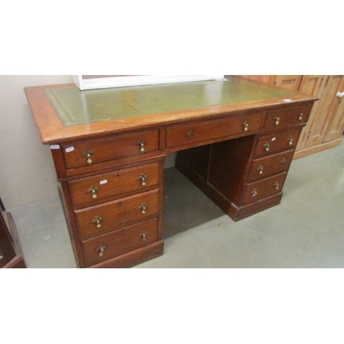 2513 - A double pedestal desk. (collect only)