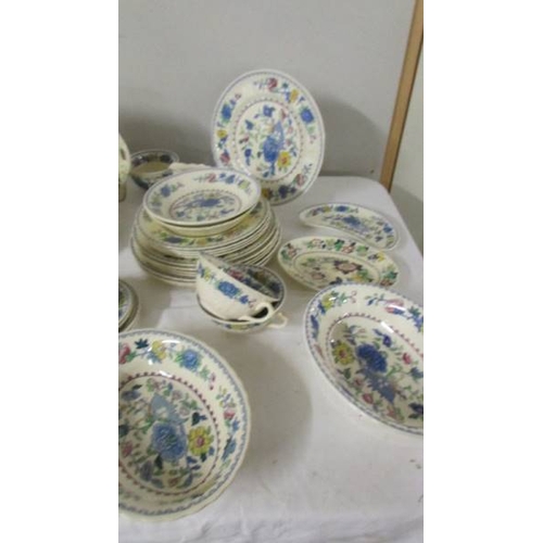 2621 - In excess of 100 pieces of Mason's ironstone tea and dinnerware (some pieces have crazing and discol... 