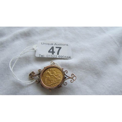 47 - A 1908 half sovereign mounted in a pendant. Weight 6.8g