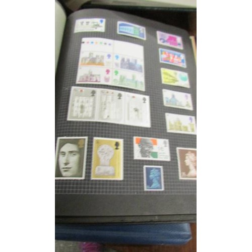 1212 - An excellent collection of mainly mint commonwealth stamps, 1940's to 1980's.