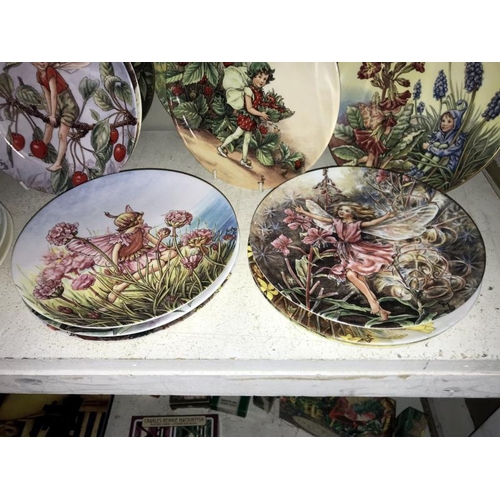 56 - 23 Wedgwood fairy collectors cabinet plates