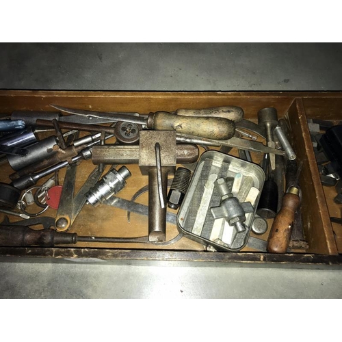 58 - An old wooden tray of vintage tools etc.  COLLECT ONLY