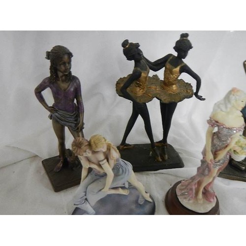 535 - Five contemporary figurines.