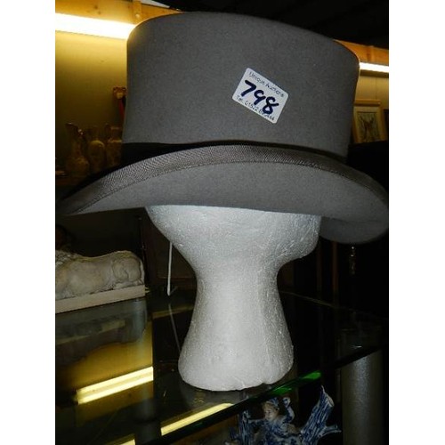 798 - A top hat by Olney.