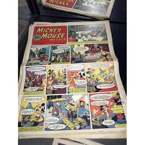 101 - 10 x 1953/1954 Mickey Mouse Weekly comics