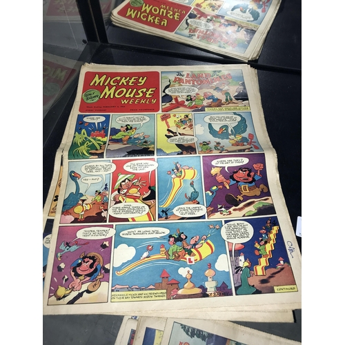 101 - 10 x 1953/1954 Mickey Mouse Weekly comics