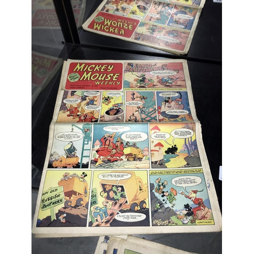 101 - 10 x 1953/1954 Mickey Mouse Weekly comics