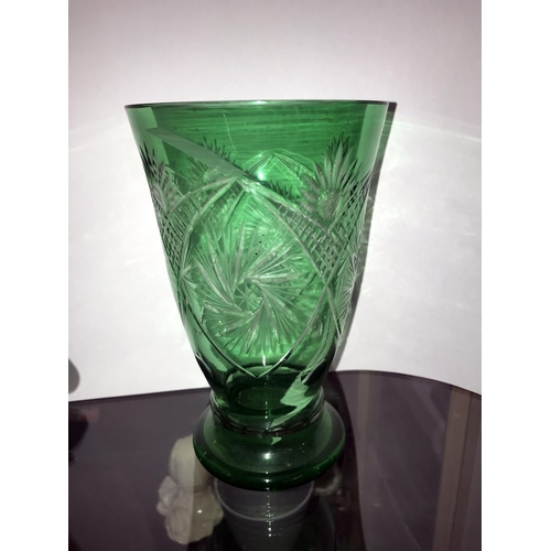 102 - A cut green glass vase, a pretty Victorian 4