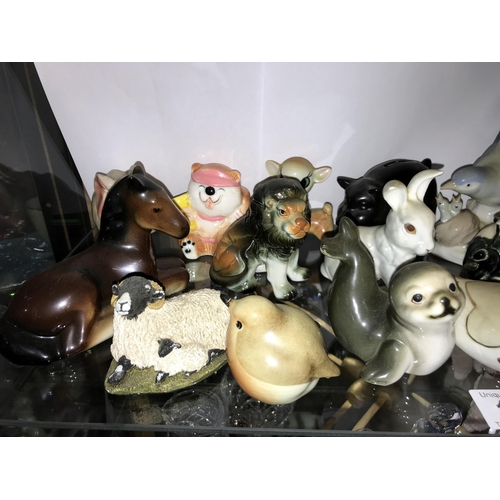 105 - A large selection of animal ornaments