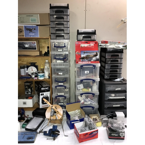 109 - A large quantity of model radio control aircraft & accessories including engines, 1 x 6 channel R/C ... 