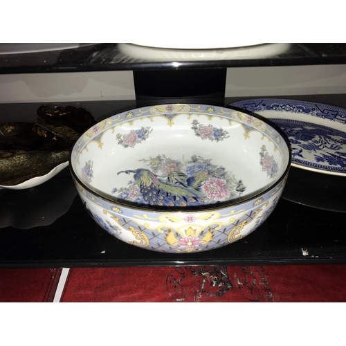 135 - A quantity of antique plates & bowls including Denby blue & white Royal Henley etc, (2 shelves)