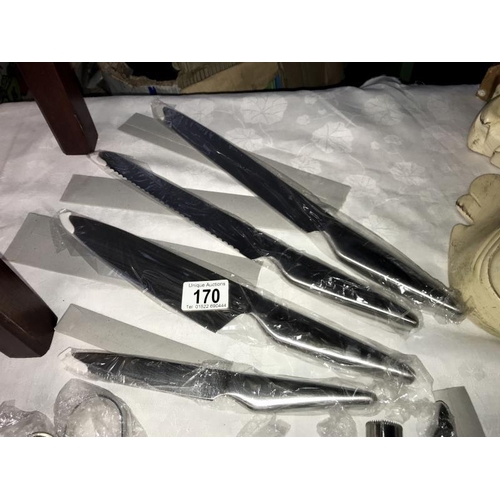 170 - A selection of chefs knives & tools