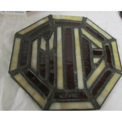 1290 - A leaded glass trinket box eith 'MG' car logo in lid.