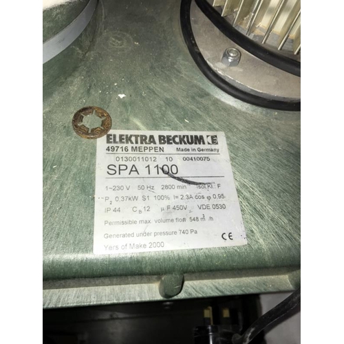 185 - An Elektra Beckum SPA1100 industrial dust extractor (COLLECT ONLY)