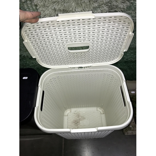 299 - A white plastic linen basket & a plastic pedal kitchen bin