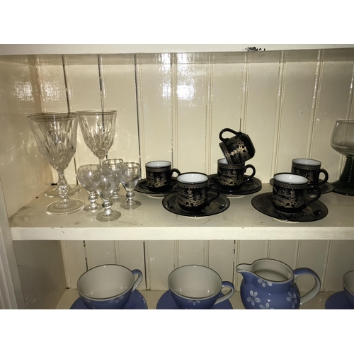 306 - A set of 6 Tanaka Japan cups & Saucers, Royal Albert Forget-Me-Not cups & saucers, glassware & bowls... 