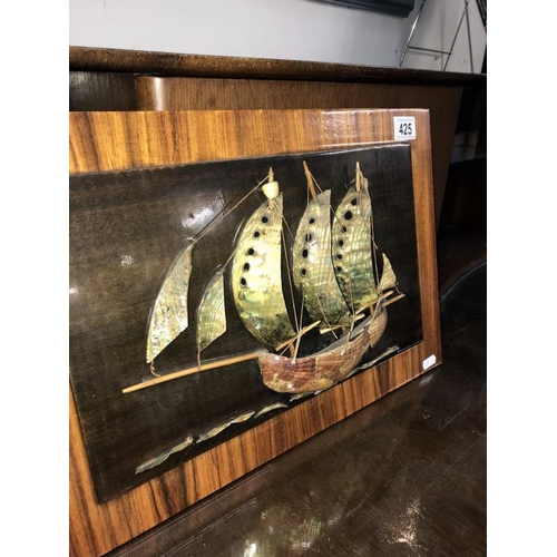 425 - A vintage Jabeque 3D picture of a sailing boat made of sea shells