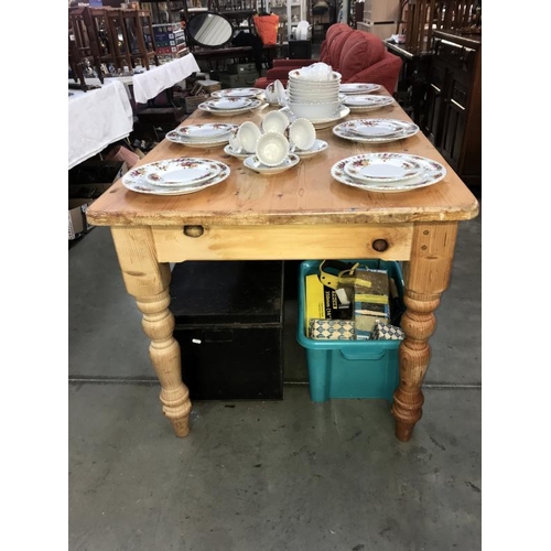 454 - A solid pine scrub top kitchen table with 2 drawers (83cm x 153cm x 77cm high) *Collect Only*