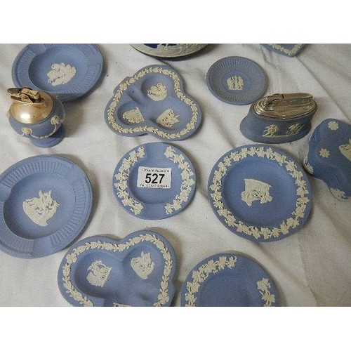 527 - A mixed lot of Wedgwood blue Jasper ware (biscuit barrel a/f).